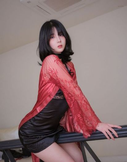 金瓶双色