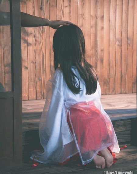 女教师教室hd在线观看