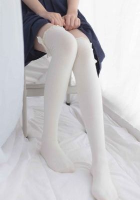 轻佻黑寡妇在线观看