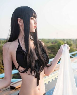 漂亮的姨母