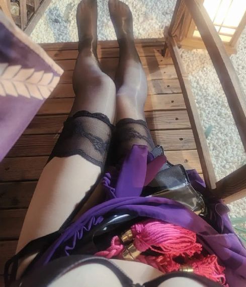 红天鹅