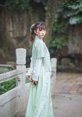 两个世界免费观看高清全部过程