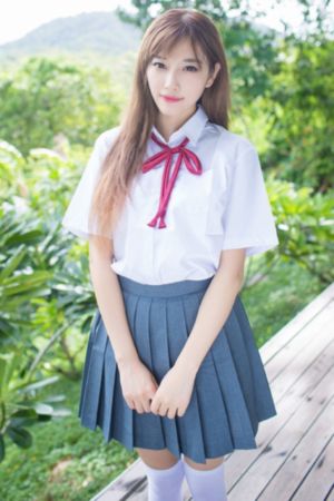 扰乱吧打烊后仅剩二人的沙龙