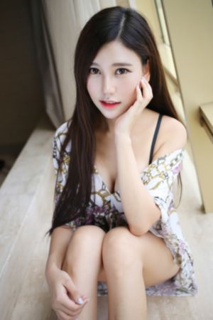 韩国电影女大学生的沙龙室