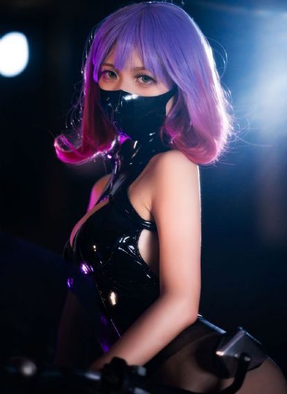 在世界尽头咏唱恋曲的少女