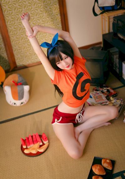 丰满少妇免费做爰大片人