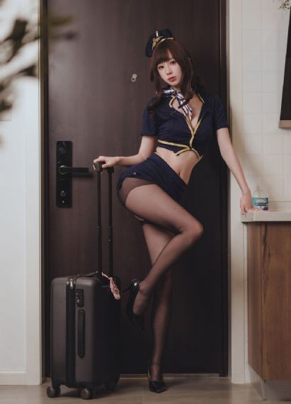 年轻的秘书4在线观看