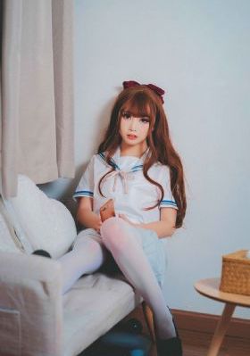 手指挑弄花蒂gl