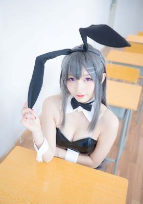 免费看1314美女做爰